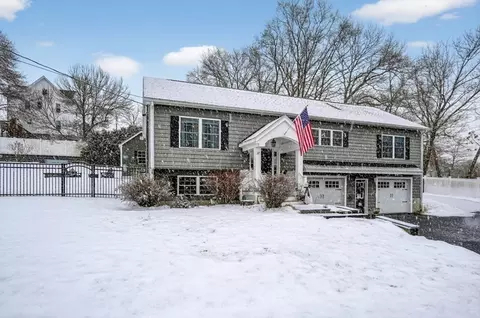 Exterior - 37 Tower St, Hudson, MA 01749 photo 2 of 12