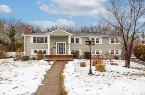 70 Alida Rd, Braintree, MA 02184