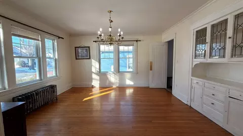 39 Whitmarsh Ave, Worcester, MA 01606 photo 3