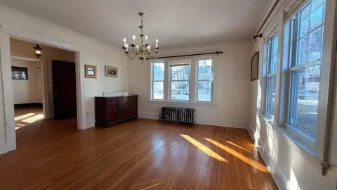 39 Whitmarsh Ave, Worcester, MA 01606 photo 4