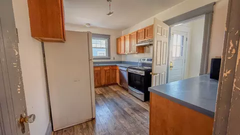 39 Whitmarsh Ave, Worcester, MA 01606 photo 11
