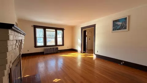 39 Whitmarsh Ave, Worcester, MA 01606 photo 7