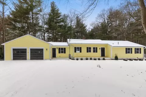 36 Grove St, Hanover, MA 02339