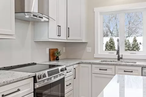 130 Beverly Rd, Worcester, MA 01605 photo 8