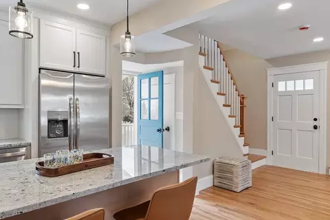 130 Beverly Rd, Worcester, MA 01605 photo 5