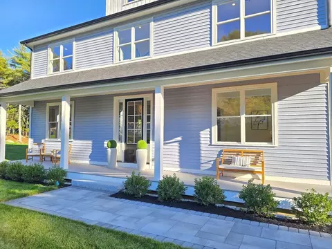 3 Danforth Dr, Holliston, MA 01746 photo 4