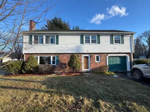 454 Lexington St, Woburn, MA 01801
