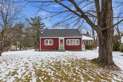 71 Liberty St, Acton, MA 01720