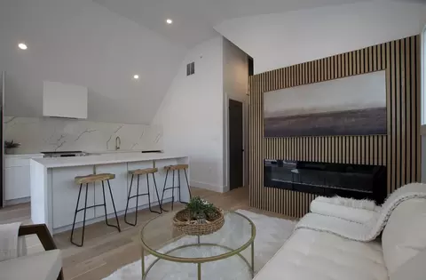 69 Electric Ave #3, Somerville, MA 02144