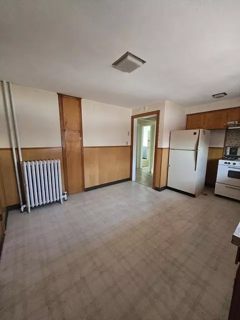 Kitchen - 161 Garland St, Everett, MA 02149 photo 4 of 4