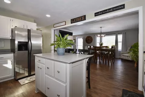 25 Pond View Dr, Mashpee, MA 02649 photo 12