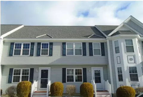 24 Merrimac Way #G, Tyngsborough, MA 01879