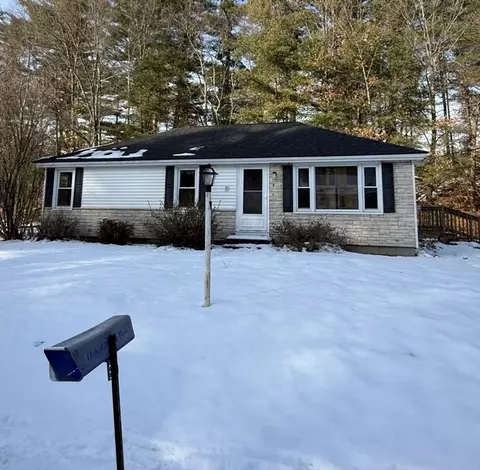 9 Sunset Dr, Orange, MA 01364