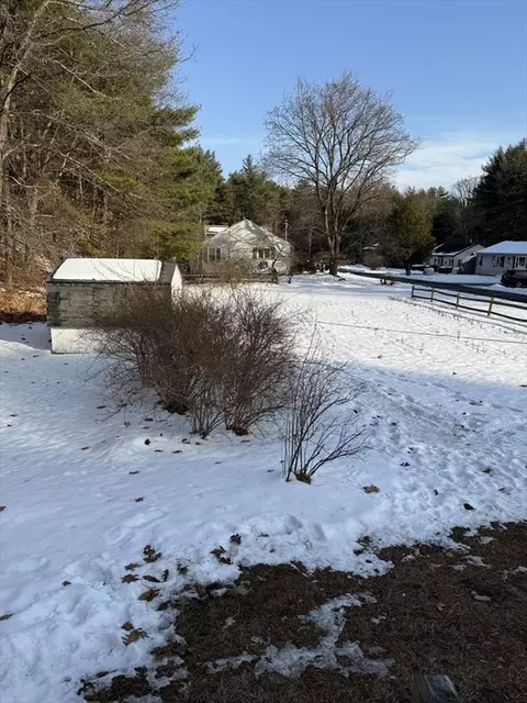 Exterior - 9 Sunset Dr, Orange, MA 01364 photo 5 of 5