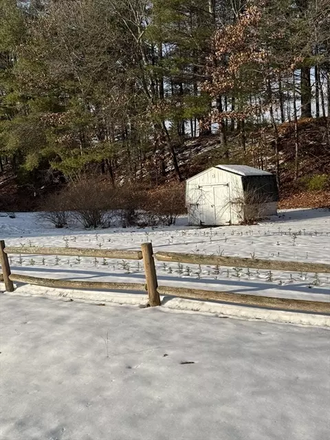 Exterior - 9 Sunset Dr, Orange, MA 01364 photo 4 of 5