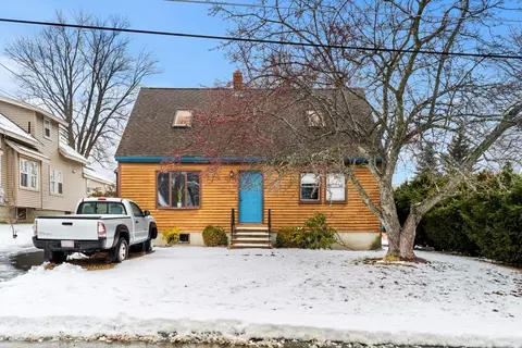 37 Highland St, Auburn, MA 01501
