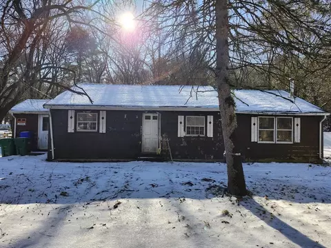 373 Eliot St, Ashland, MA 01721