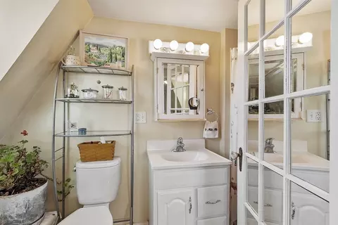 10 Oak St #3, Gloucester, MA 01930 photo 22