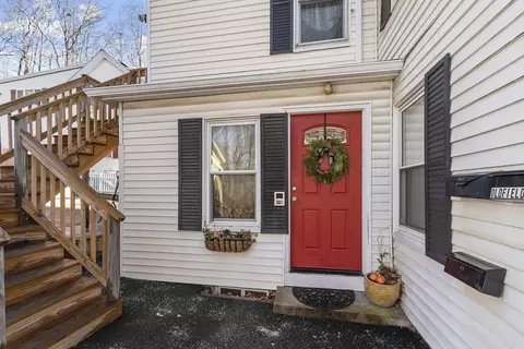 10 Oak St #3, Gloucester, MA 01930 photo 5