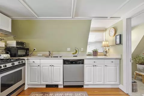 10 Oak St #3, Gloucester, MA 01930 photo 11