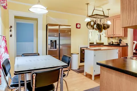 42 Bisson St, Beverly, MA 01915 photo 5