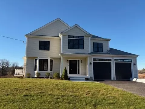 548 Harvard St, East Bridgewater, MA 02333