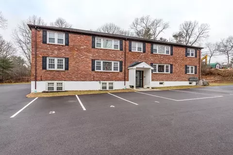 157 Central, Foxboro, MA 02035