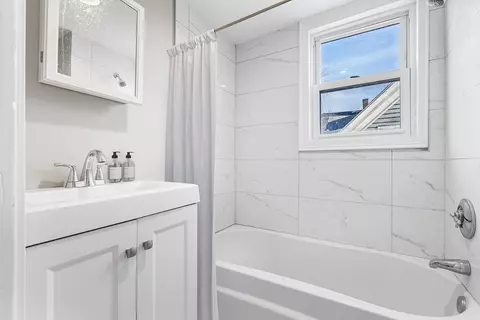 26 Pequit St, Canton, MA 02021 photo 7
