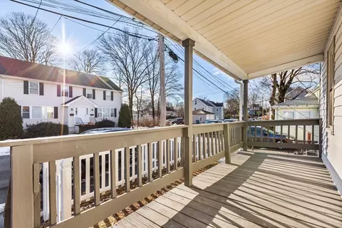 26 Pequit St, Canton, MA 02021 photo 2