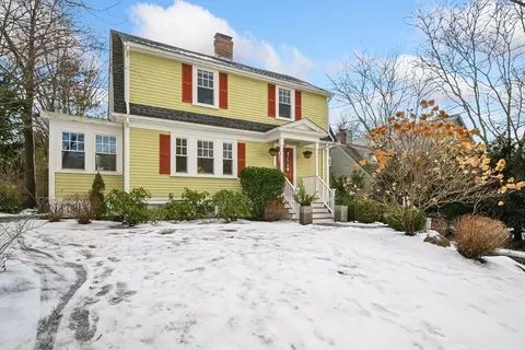 47 Ledgelawn Ave, Lexington, MA 02420