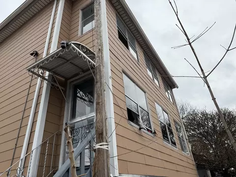 4 Maxwell Ct, Worcester, MA 01607 photo 3
