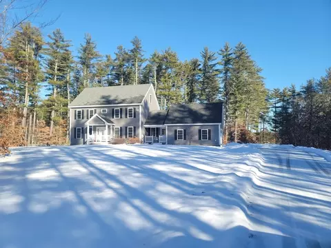 359 Main St, Townsend, MA 01469