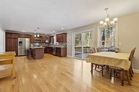 359 Main St, Townsend, MA 01469 photo 21