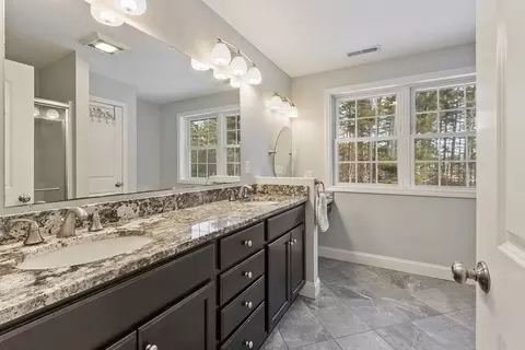 359 Main St, Townsend, MA 01469 photo 36