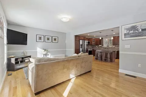 359 Main St, Townsend, MA 01469 photo 12