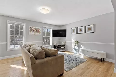 359 Main St, Townsend, MA 01469 photo 6