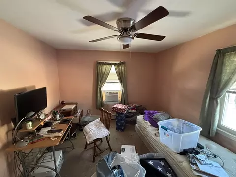 Bedroom - 844 Mckinstry Ave, Chicopee, MA 01020 photo 1 of 3