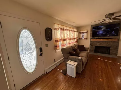 Entry Way - 844 Mckinstry Ave, Chicopee, MA 01020 photo 2 of 2