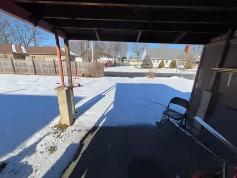 Exterior - 844 Mckinstry Ave, Chicopee, MA 01020 photo 3 of 6