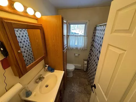 Bath - 844 Mckinstry Ave, Chicopee, MA 01020 photo 2 of 2