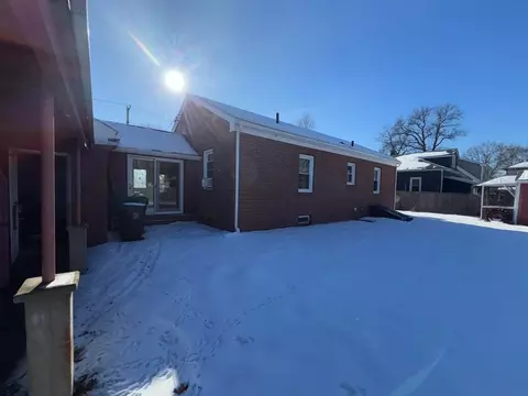 Exterior - 844 Mckinstry Ave, Chicopee, MA 01020 photo 5 of 6