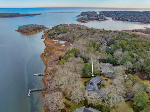 52 Old Dock Ln, Mashpee, MA 02649 photo 5