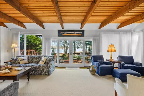52 Old Dock Ln, Mashpee, MA 02649 photo 9