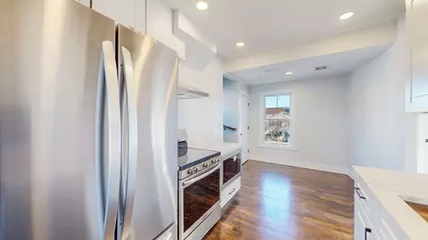 24 Alfred St, Everett, MA 02149 photo 16