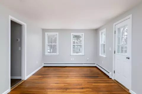 201 West St, Ware, MA 01082 photo 6
