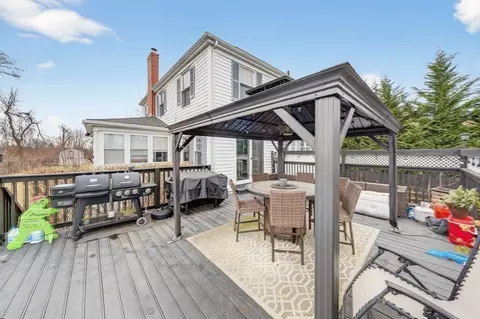 Exterior - 59 Glendale St, Fall River, MA 02720 photo 5 of 9
