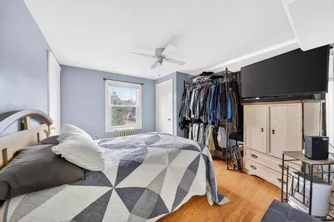 Bedroom - 59 Glendale St, Fall River, MA 02720 photo 2 of 5