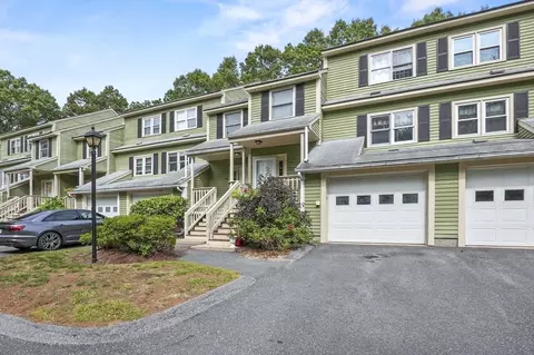237 Heritage Dr #237, Whitinsville, MA 01588 photo 2