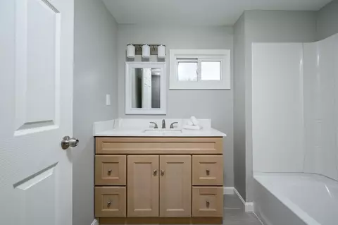 Bath - 218 Holden St, Worcester, MA 01606 photo 1 of 2