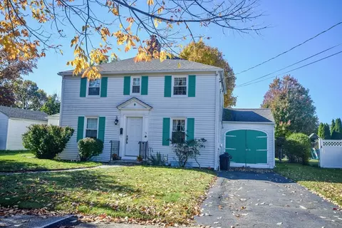 56 Pennsylvania Ave, Springfield, MA 01118